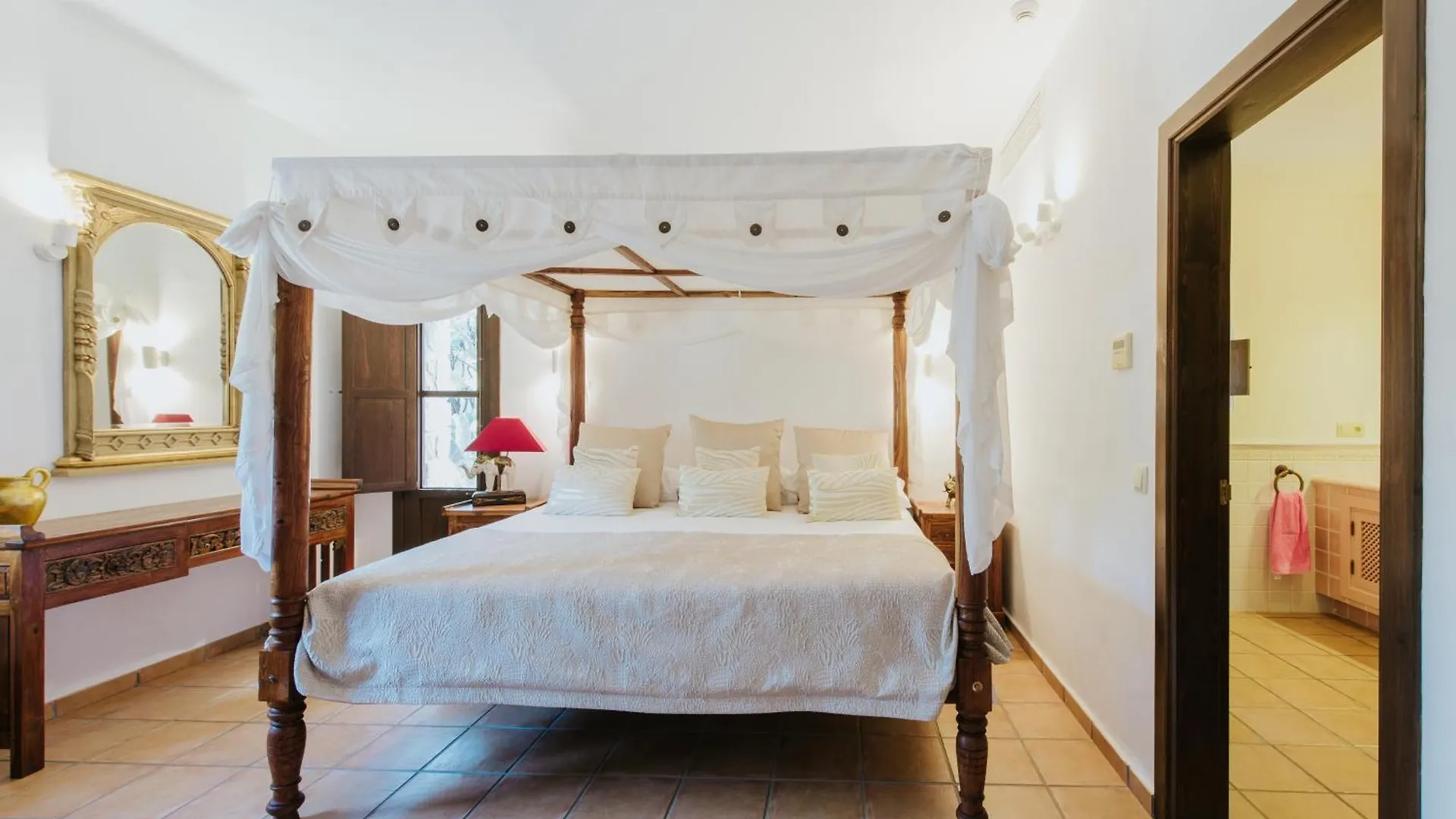 كالا تاريدا Villa & Guesthouse Paissa D'En Bernat إسبانيا