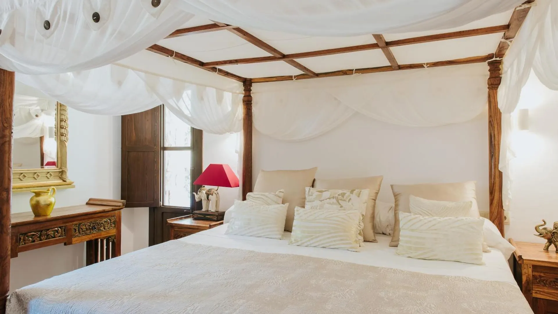 فندق مبيت وإفطار كالا تاريدا Villa & Guesthouse Paissa D'En Bernat إسبانيا